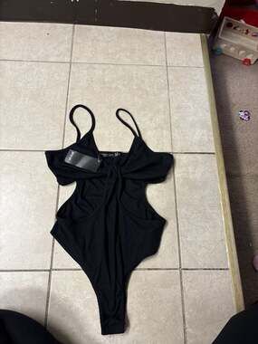 Nasty Gal Ribbed Cut-Out O-Ring Detail Bodysuit in Black